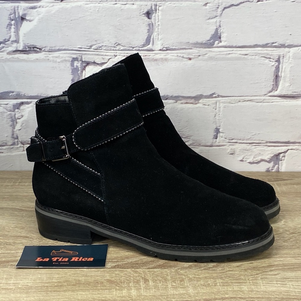 Blondo "Vital" waterproof black suede booties